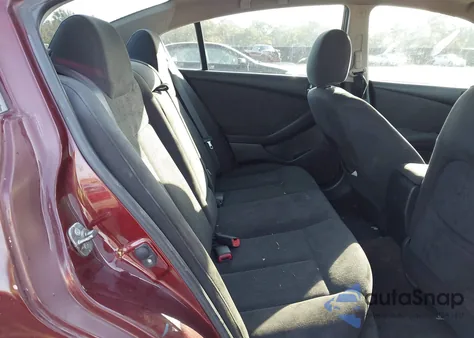 2011 Nissan Altima 2.5 S z USA, uszkodzony, nr VIN 1N4AL2AP3BC124743